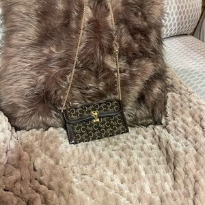 Chic Black and Gold Designer Shoulder Bag